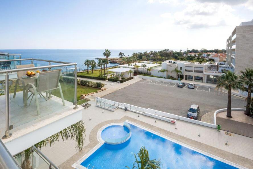 Laila - Coralli Beachfront Apartment Protaras Exteriér fotografie