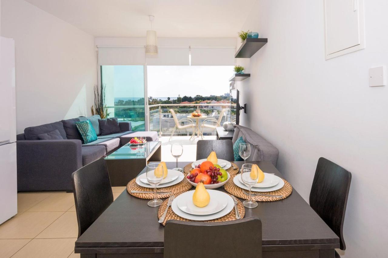 Laila - Coralli Beachfront Apartment Protaras Exteriér fotografie