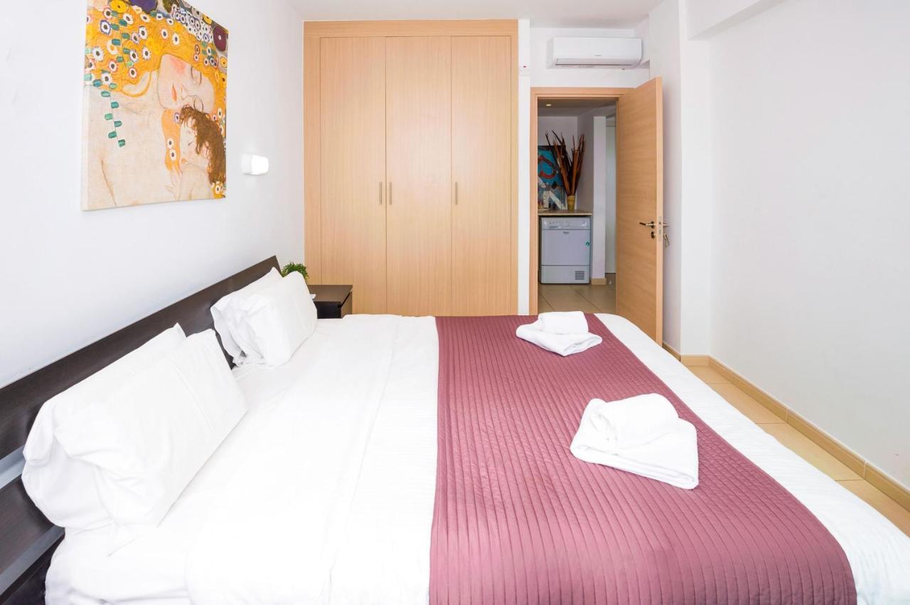 Laila - Coralli Beachfront Apartment Protaras Exteriér fotografie