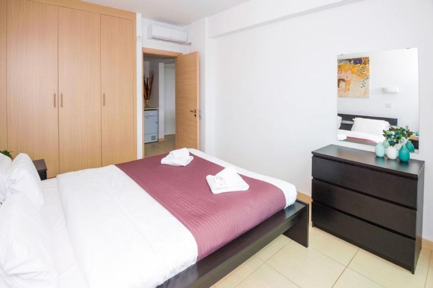 Laila - Coralli Beachfront Apartment Protaras Exteriér fotografie